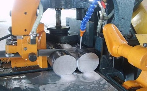 永新卧式带锯床的送料方式有哪几种？